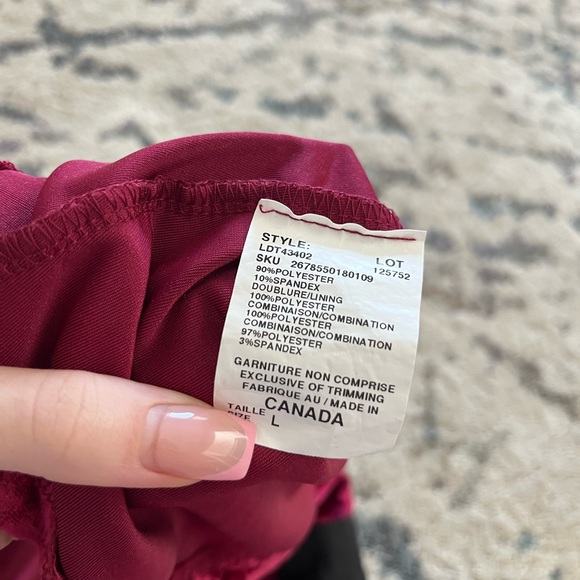 Vintage Le Chateau Burgundy Velvet Tank - Picture 3 of 3